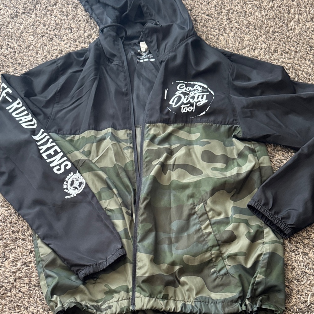Off Road Vixens Camo Windbreaker Jacket with Hood - Black & Green